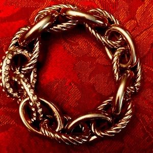 Multi link chunky silver tone metal bracelet